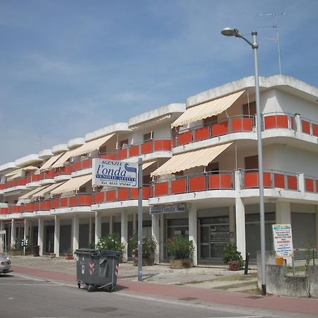 Appartamenti Ponente ลีโด เดลเล นาซิโอนี ภายนอก รูปภาพ